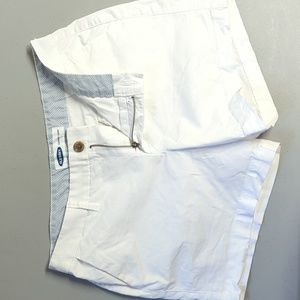 Old Navy women's everyday short size 6